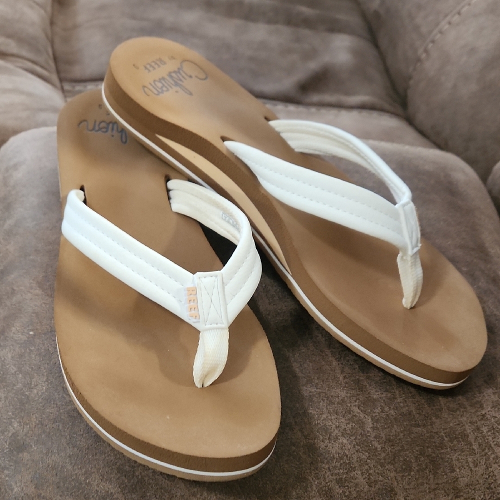 Reef White Strap Sandals with Tan Footbed